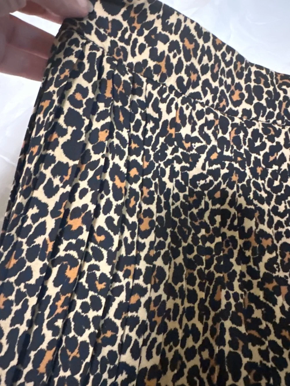Like New J Crew Pleated Cheetah Skirt